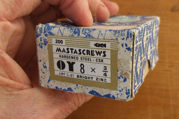 Box of MastaScrews