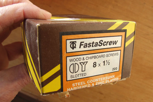 Box of Fastascrews